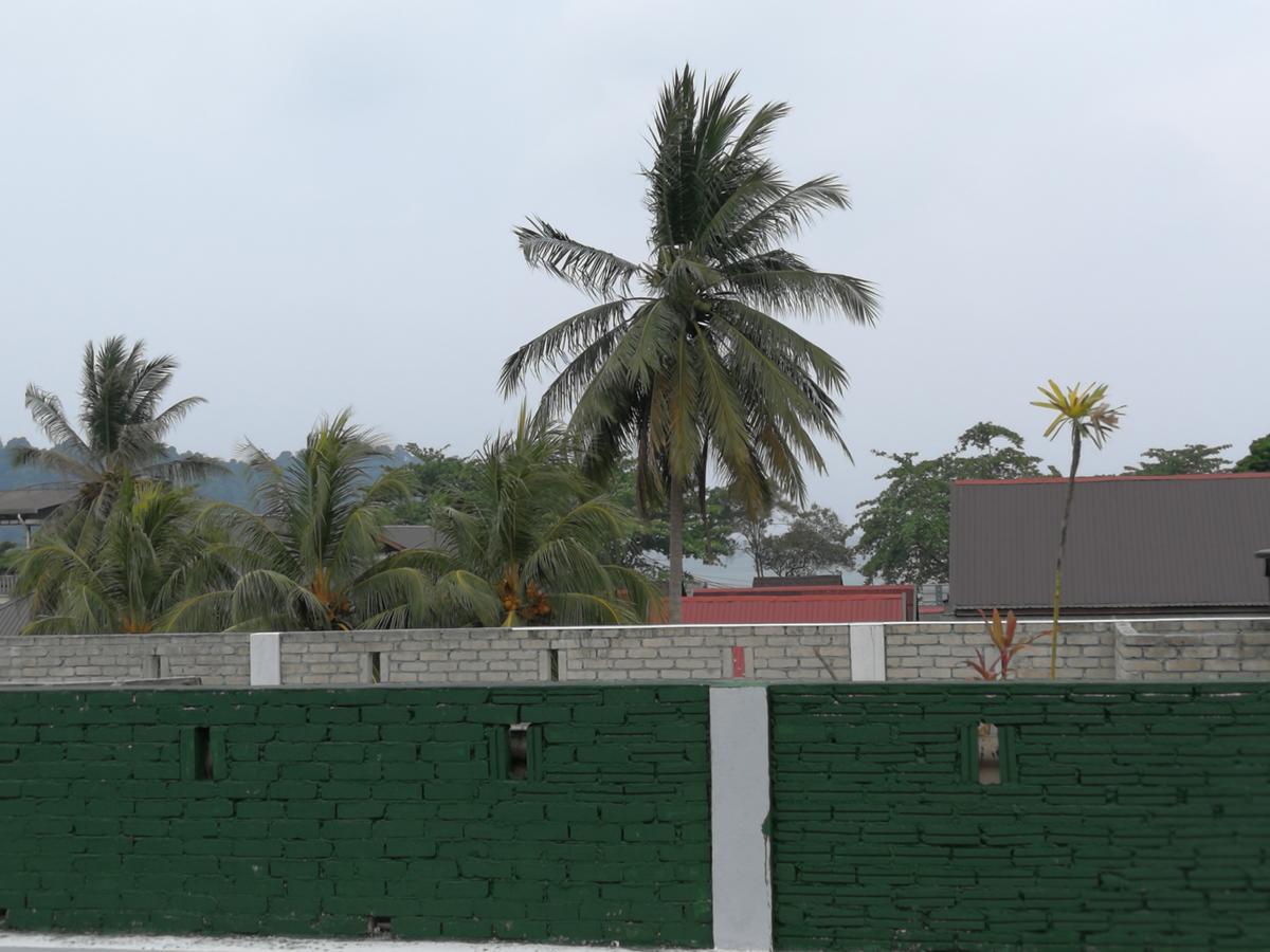 Joe Fisherman Inn Kampung Teluk Nipah Exteriör bild